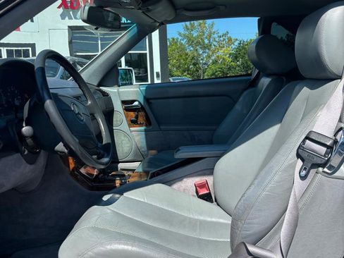 Used 1992 Mercedes-Benz 500 SL image 4