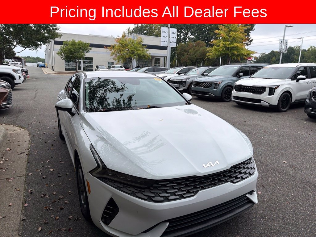 Used 2023 Kia K5 LXS FWD image 2