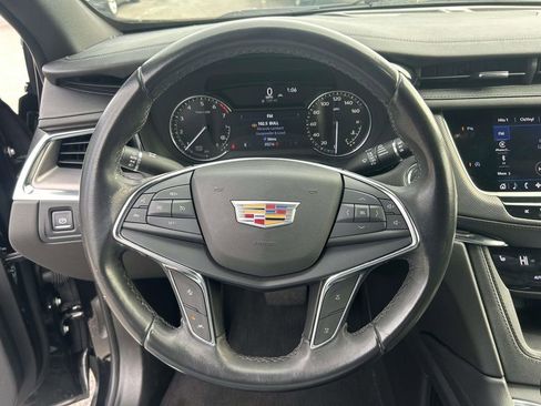Used 2022 Cadillac XT5 Luxury image 19