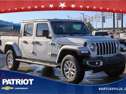 Used 2023 Jeep Gladiator Sport