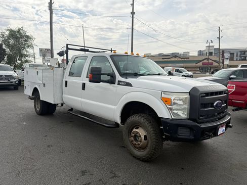 Used 2014 Ford F350 XL w/ Power Equipment Group AWD/4WD image 7