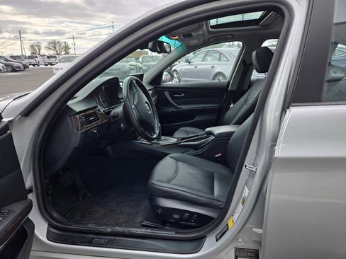 Used 2007 BMW 328xi Sedan image 9