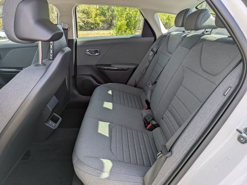 New 2025 Kia K4 EX image 15