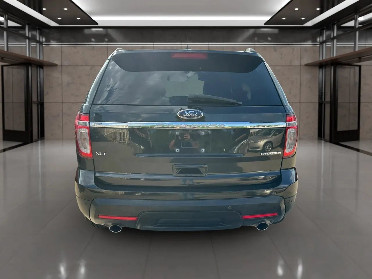 Used 2013 Ford Explorer XLT FWD image 28