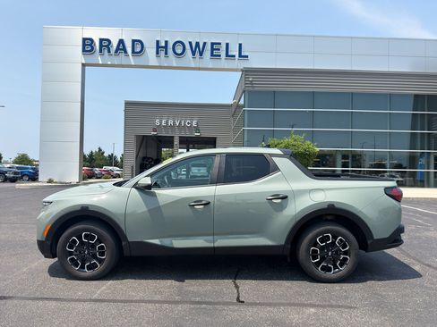 Used 2023 Hyundai Santa Cruz SEL AWD/4WD image 1