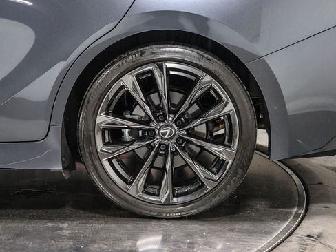 Used 2025 Lexus IS 350 F Sport RWD image 7