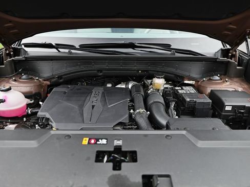 Certified 2026 Hyundai Santa Fe Limited AWD/4WD image 31