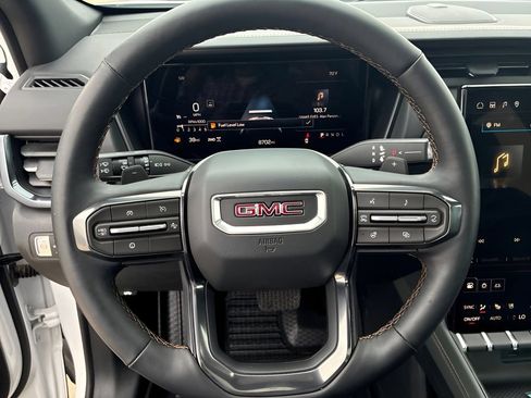 Used 2026 GMC Terrain AT4 w/ Convenience Package III AWD/4WD image 27