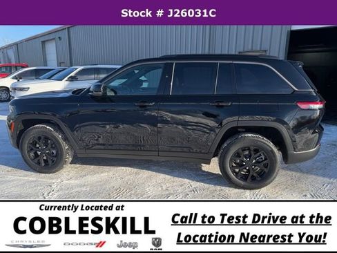 New 2026 Jeep Grand Cherokee Altitude AWD/4WD image 8