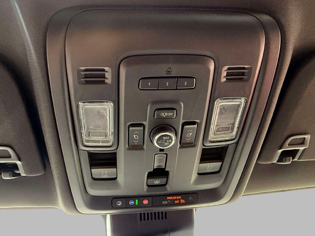 Used 2023 GMC Yukon Denali w/ Max Trailering Package AWD/4WD image 28