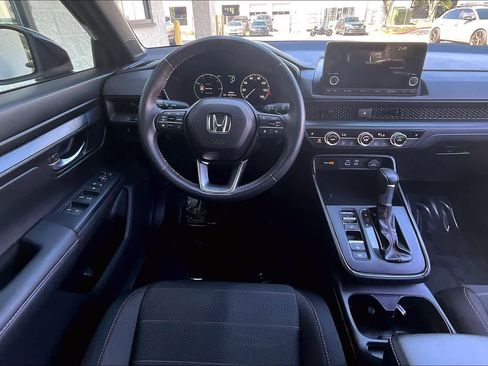 Used 2024 Honda CR-V Sport image 6