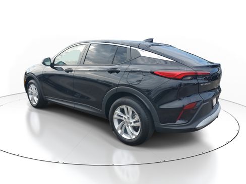 New 2025 Buick Envista Preferred image 4