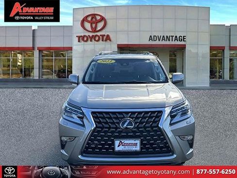 Used 2023 Lexus GX 460 Premium image 2