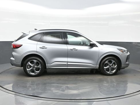 Used 2023 Ford Escape ST-Line image 7