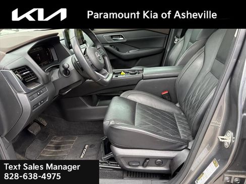 Used 2023 Nissan Rogue Platinum w/ Platinum Premium Package AWD/4WD image 18