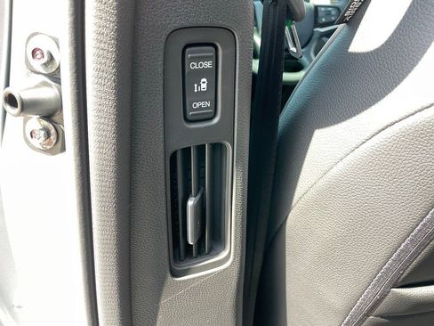 New 2026 Honda Odyssey Touring image 43