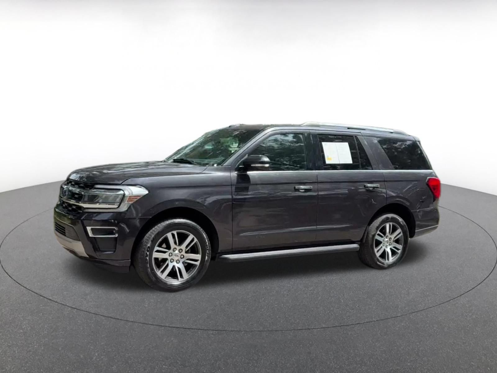 Used 2024 Ford Expedition Limited RWD image 7