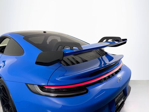 Used 2023 Porsche 911 GT3 RWD image 39