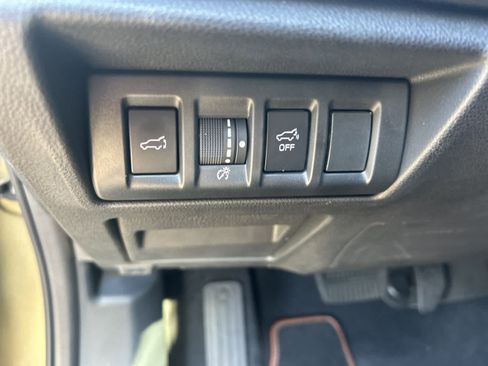 Used 2024 Subaru Outback Touring image 33