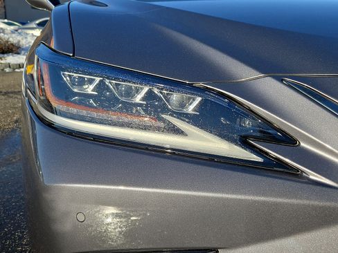 Certified 2019 Lexus ES 350 F Sport image 10