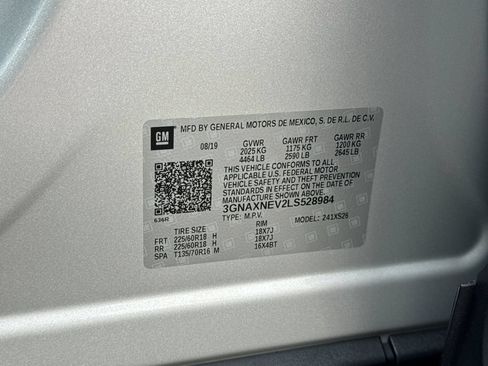 Used 2020 Chevrolet Equinox Premier w/ LPO, Floor Liner Package FWD image 34