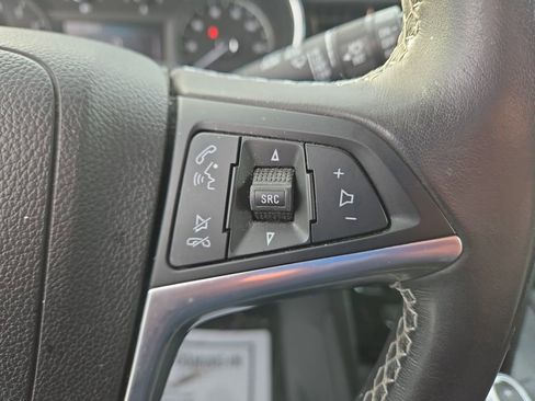 Used 2019 Buick Encore Preferred image 18