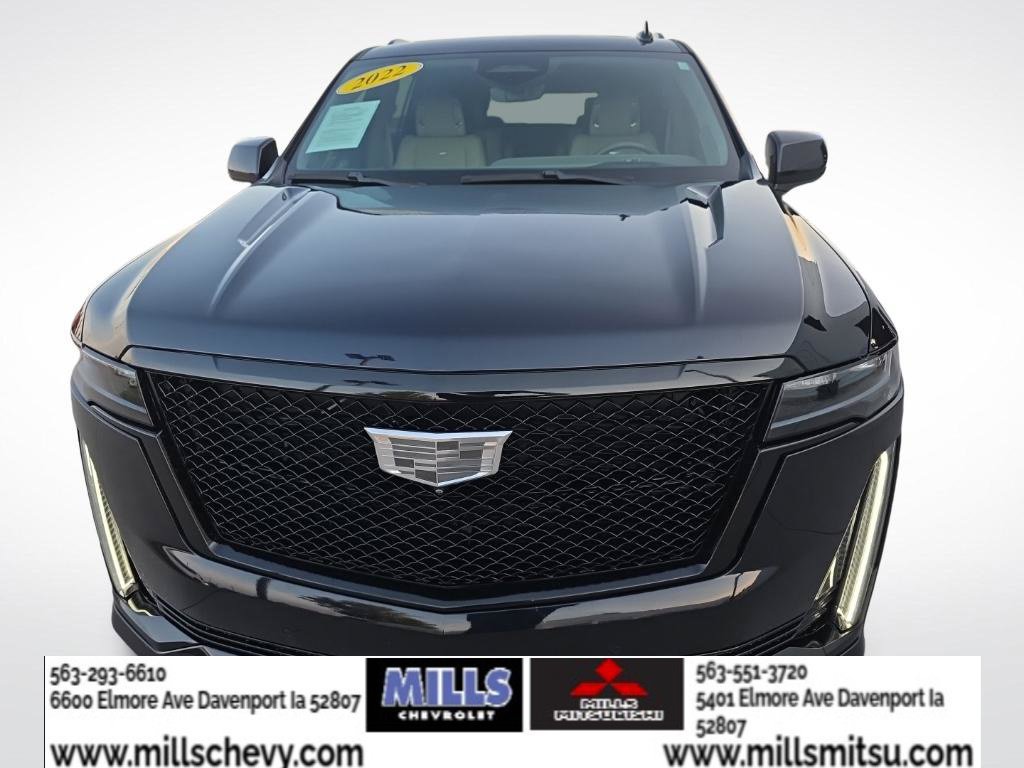 Used 2022 Cadillac Escalade ESV Sport Platinum w/ LPO, ONYX Package AWD/4WD image 8