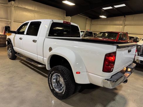 Used 2008 Dodge Ram 3500 Truck SXT w/ Popular Equipment Group image 3