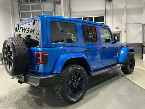 Used 2022 Jeep Wrangler Unlimited Sahara image 30