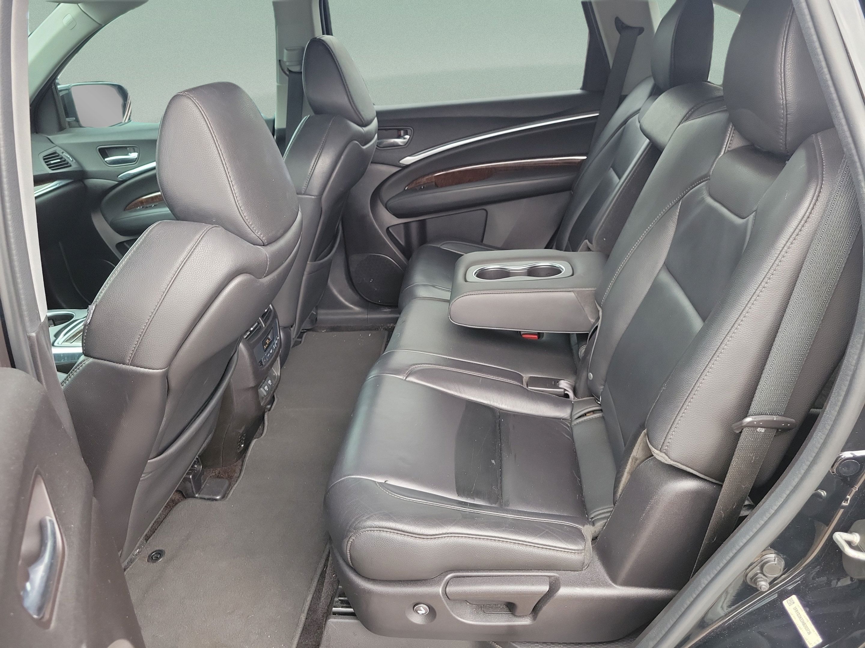 Used 2017 Acura MDX FWD image 9