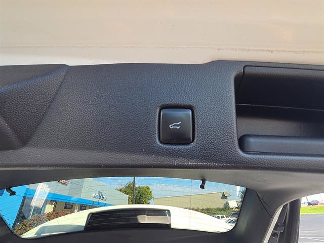 Used 2021 Ford Escape SEL w/ Technology Package AWD/4WD image 16