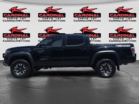 Used 2023 Toyota Tacoma TRD Off-Road w/ Technology Package AWD/4WD image 6