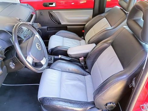 Used 2002 Volkswagen Beetle S image 33