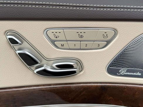 Used 2019 Mercedes-Benz S 560 4MATIC Sedan image 33