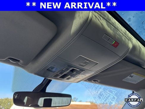 Used 2021 Volkswagen Atlas SE w/ Panoramic Sunroof Package image 15