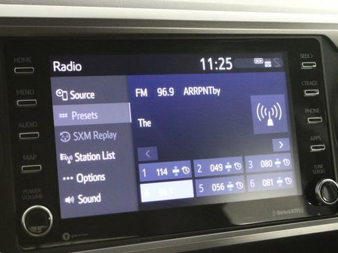 Used 2022 Toyota Tacoma SR5 w/ Technology Package image 31