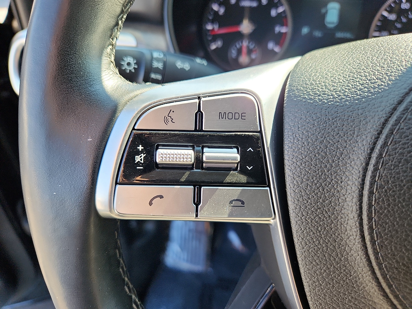 Used 2020 Kia Telluride EX AWD/4WD image 22