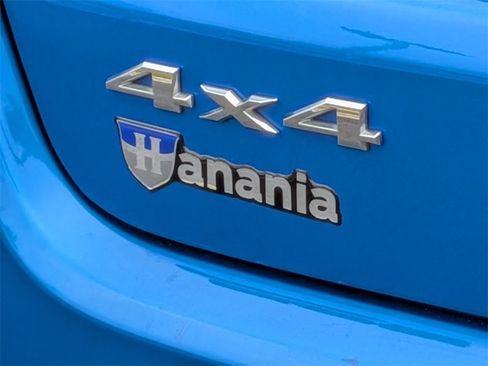 Used 2023 Jeep Compass Sport image 13