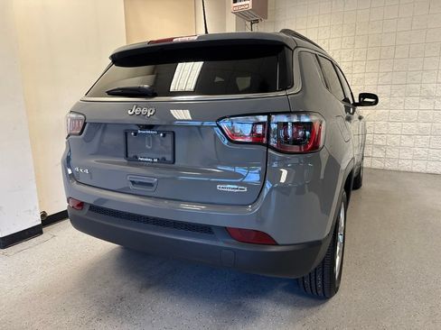Used 2023 Jeep Compass Latitude AWD/4WD image 20