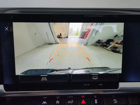 Used 2025 Chevrolet Silverado 1500 LT Trail Boss image 47