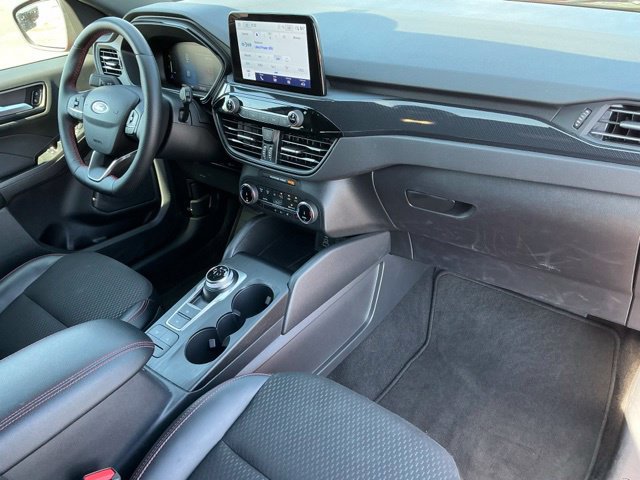 Used 2025 Ford Escape ST-Line Select AWD/4WD image 28