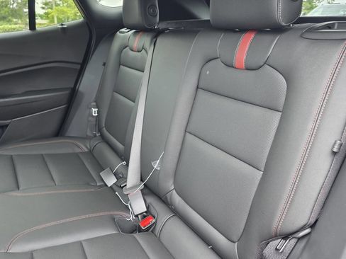 New 2026 Chevrolet Trax RS w/ Sunroof Package FWD image 31