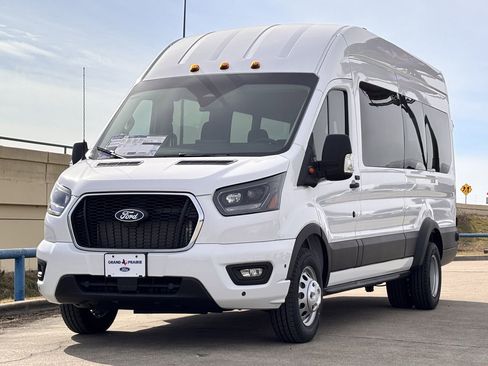 New 2026 Ford Transit 350 XLT image 2