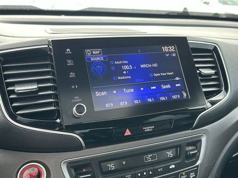 Used 2023 Honda Ridgeline RTL-E image 18