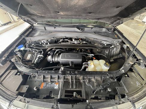 Used 2023 Ford Explorer Limited image 41