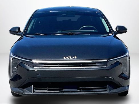 Used 2026 Kia K4 FWD image 3