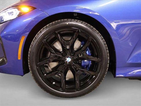 New 2026 BMW 330i xDrive Sedan w/ M Sport Package AWD/4WD image 10