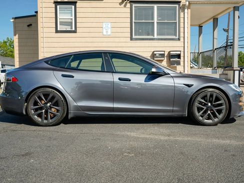 Used 2022 Tesla Model S Standard Range AWD/4WD image 4