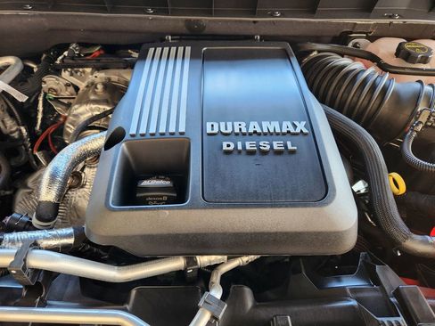 New 2026 Chevrolet Suburban Premier w/ Sun And Tow Package image 23