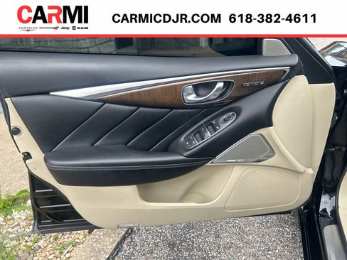 Used 2018 INFINITI Q50 Luxe w/ Sensory Package (Luxe) AWD/4WD image 13